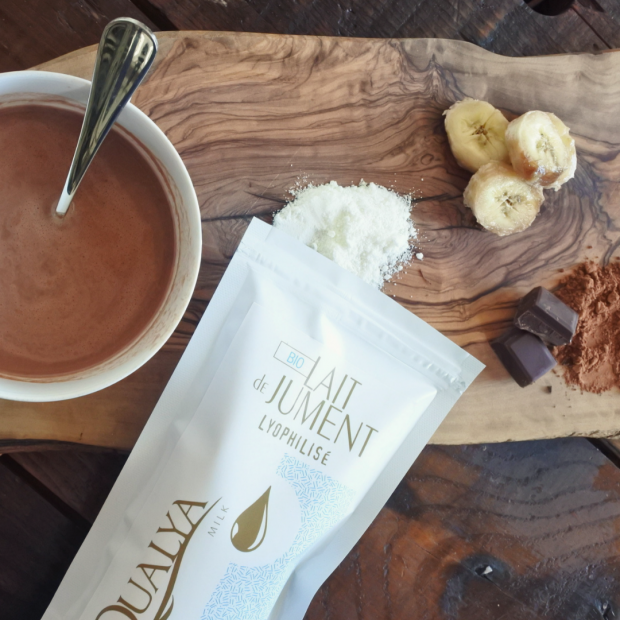 Shake lait de jument, banane et cacao